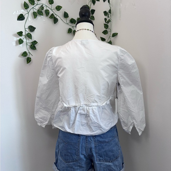Sunday Best Aritzia Jinx White Peplum Blouse Size XS, Spring - Picture 3 of 7